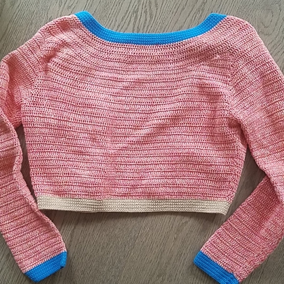 Vintage Yoon Cropped Sweater - Picture 2 of 4